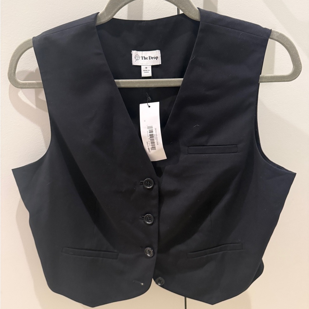 The Drop Women's Black Cropped Vest
